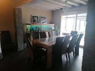 Villa élégante à Saint Clair-d'Arcey avec piscine privée - 2