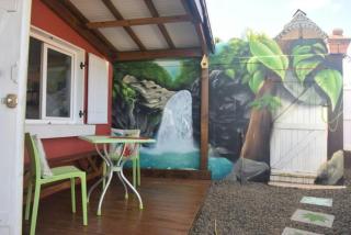 Maison charmante à Petit-Bourg - 50 m² avec vue sur jardin - 1