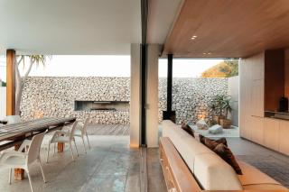 The Pool House - 3