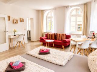 Urlaubsmagie - Ferienwohnung Felsenpfad - Sauna & Saisonaler Pool - F1 - 6