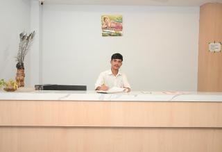 Fly Inn - 4