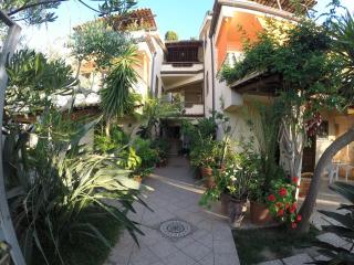 Charming House with Pool - 6