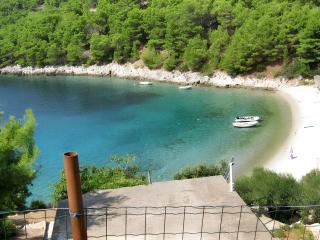 Charming Apartment with Sea View, Gdinj, 70 m², Garden - 8
