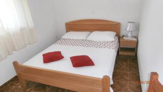 Charming Apartment with Sea View, Gdinj, 70 m², Garden - 7