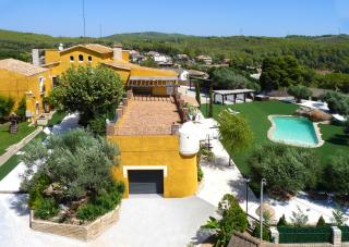 Spacious villa in Can Trabal with private pool and jacuzzi 980 m² - 2