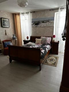 jolie maison dans petit village - 3