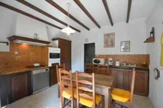 Charmante maison en Camargue avec piscine partagée - 9