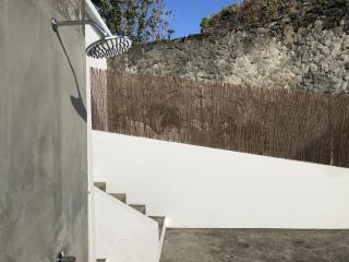 Comfortable House in Ribeira Grande, Pleasant Garden - 2