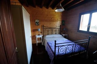 Charming house in Albuerne with fenced garden - 2