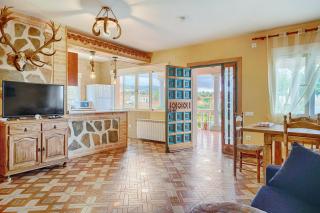 Spacious villa with pool in Porzuna - 90 m² and mountain view - 7