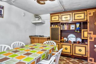 Spacious villa with pool in Porzuna - 90 m² and mountain view - 4