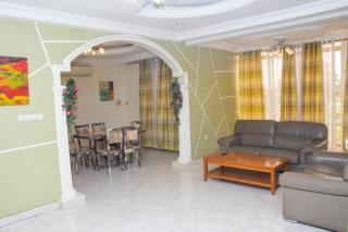 Appartement spacieux à Kinshasa avec balconELv - 8