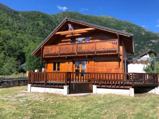 Chalet chaleureux à Orlu avec Jacuzzi et vue sur la montagne - 5