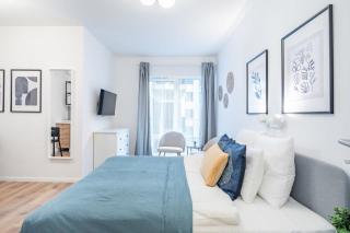 Balcony - Rooftop Access - NEW Studio - 4