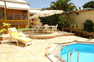 Villa élégante à Sainte-Anne avec piscine privée ouverte toute l'année - 3