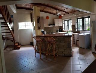 Cosy House in Blue Bay with Private Parking and Terrace - Blue Bay - 5