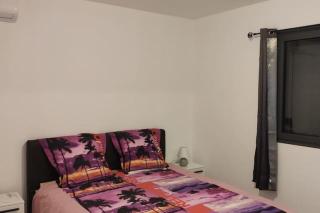 Appartement charmant à Saint Pierre 44 m² avec jardin clôturé - 8