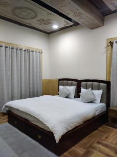 Jhi-Dhey Guest House - 6
