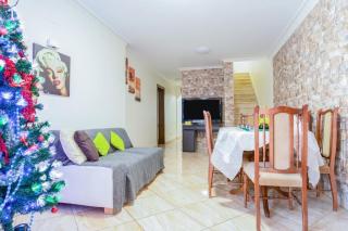 Charming House in Costa Calma with Mountain View and Terrace - 4