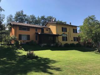 Comfortable Chalet in Giarola with Mountain View - 2