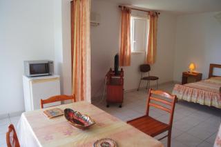 Studio cosy au Moule 30 m² avec jardin privé - 9