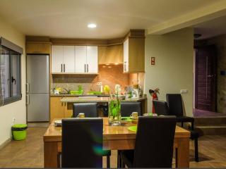 Charming villa in Cividade, 150 m² with private pool - 4
