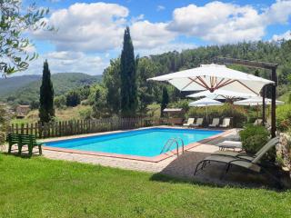 Spacious Apartment in Lisciano Niccone with Mountain View - 9