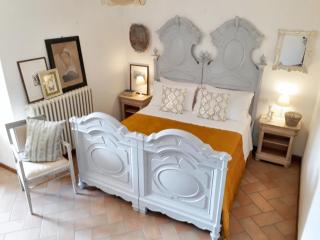 Spacious Apartment in Lisciano Niccone with Mountain View - 5