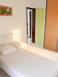Appartement charmant à Saint-Denis, 46 m², parking inclus. - Saint-Denis - 7