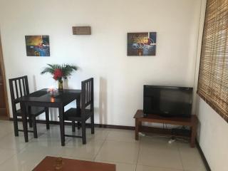 Quiet apartment in Pereybere, 50 m² with shared pool - 1