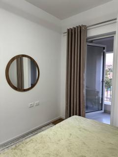 Aurora Apartment with Balcony and Private Parking - 3