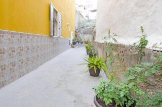 Charming Apartment in Puerto de Mogán - 80m², Mountain/Sea View - 3