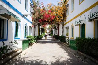 Charming Apartment in Puerto de Mogán - 80m², Mountain/Sea View - 1