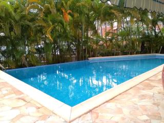 Charmant Bungalow avec Piscine Partagée à Le Gosier - 9