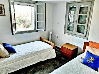 House with sea view in Porto Heli, fireplace and garden - 2