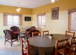 Villa Retreat in Flic en Flac with Private Pool - 6
