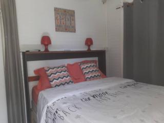 Bungalow charmant à Trois-Rivières avec piscine privée - 8