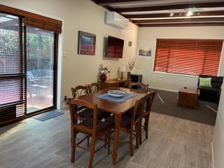Beachlands Home - Beachlands Break 1 Bedroom & Beachlands Escape 3 Bedroom - 2