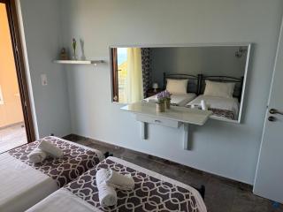 Loukia's apartment no 2 - 1