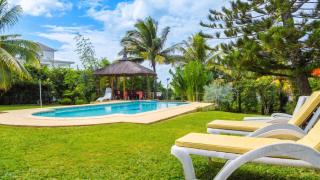 Spacious villa with sea view in Trou D'Eau Douce - 9
