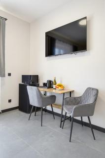 City Center Apartments - 6