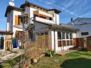 Charming house in Marina di Ravenna with fenced garden - 0
