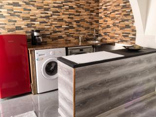 Studio charmant à Saint-Pierre - 30 m² - Proche jardin clôturé - 9