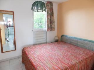 Appartement confortable à Sainte-Anne, piscine partagée - 6