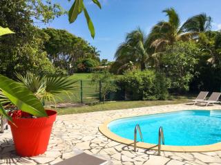 Maison accueillante à Saint-François avec piscine privée. - 8