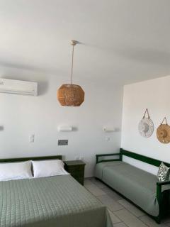Kapares Studios & Apartments - 5