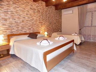 Spacious house in Frascineto with mountain view 130 m² - 7