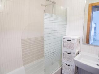 Modern apartment in Vinaròs with sea view and shared pool - 2