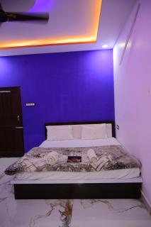 Hotel New Residency Near Ram Mandir - 8