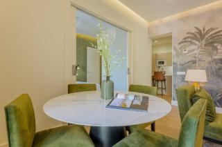 Premium Renovated Apartment in Central District - 3
